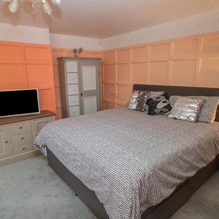 The Laurels Flat Apartment Кардиф Екстериор снимка