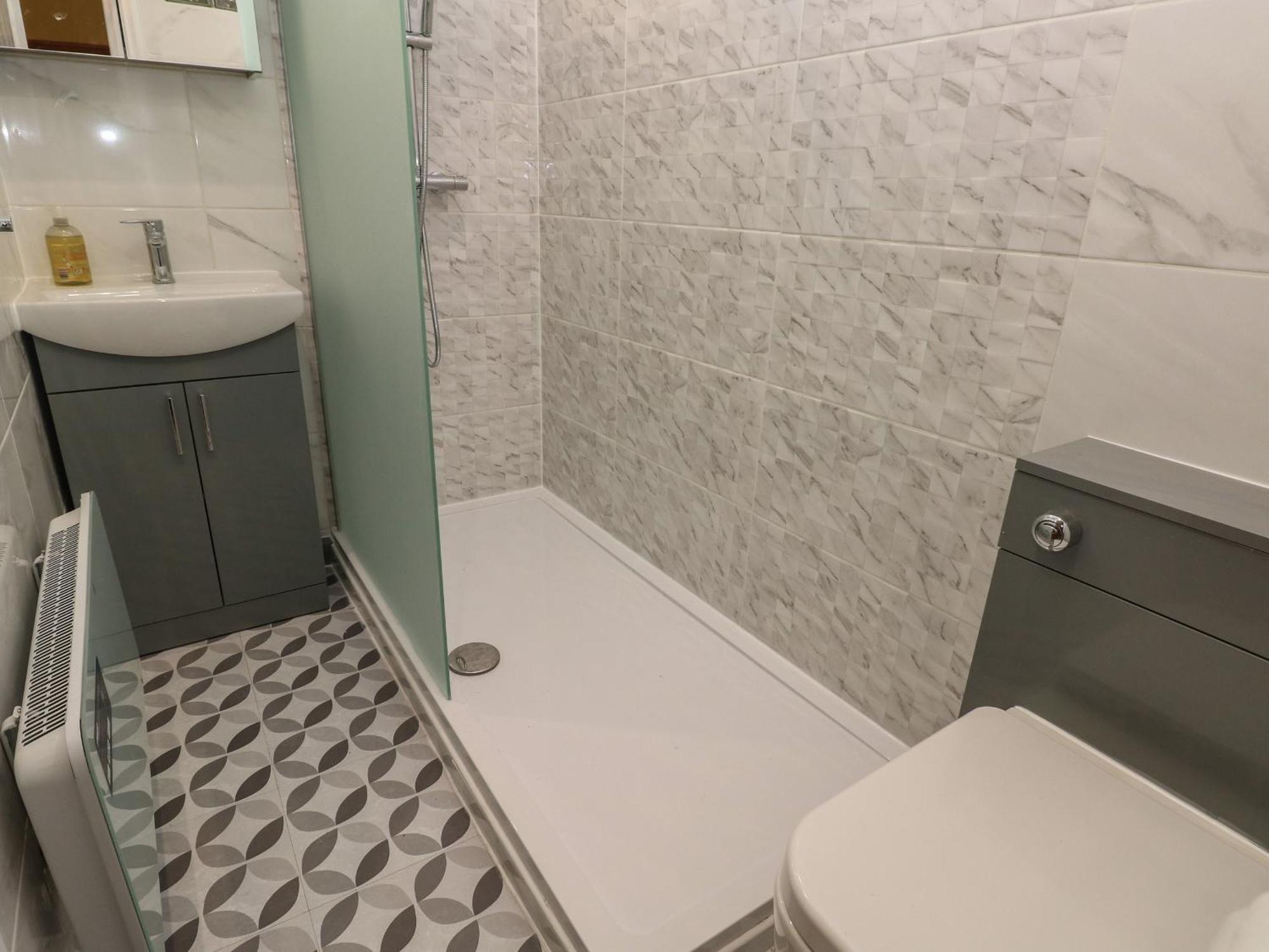The Laurels Flat Apartment Кардиф Екстериор снимка