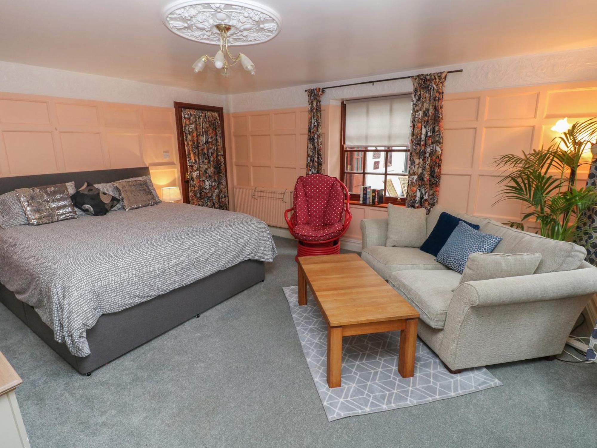 The Laurels Flat Apartment Кардиф Екстериор снимка