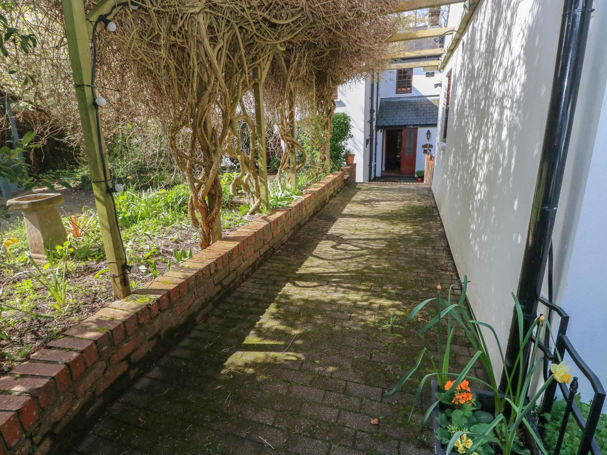 The Laurels Flat Apartment Кардиф Екстериор снимка